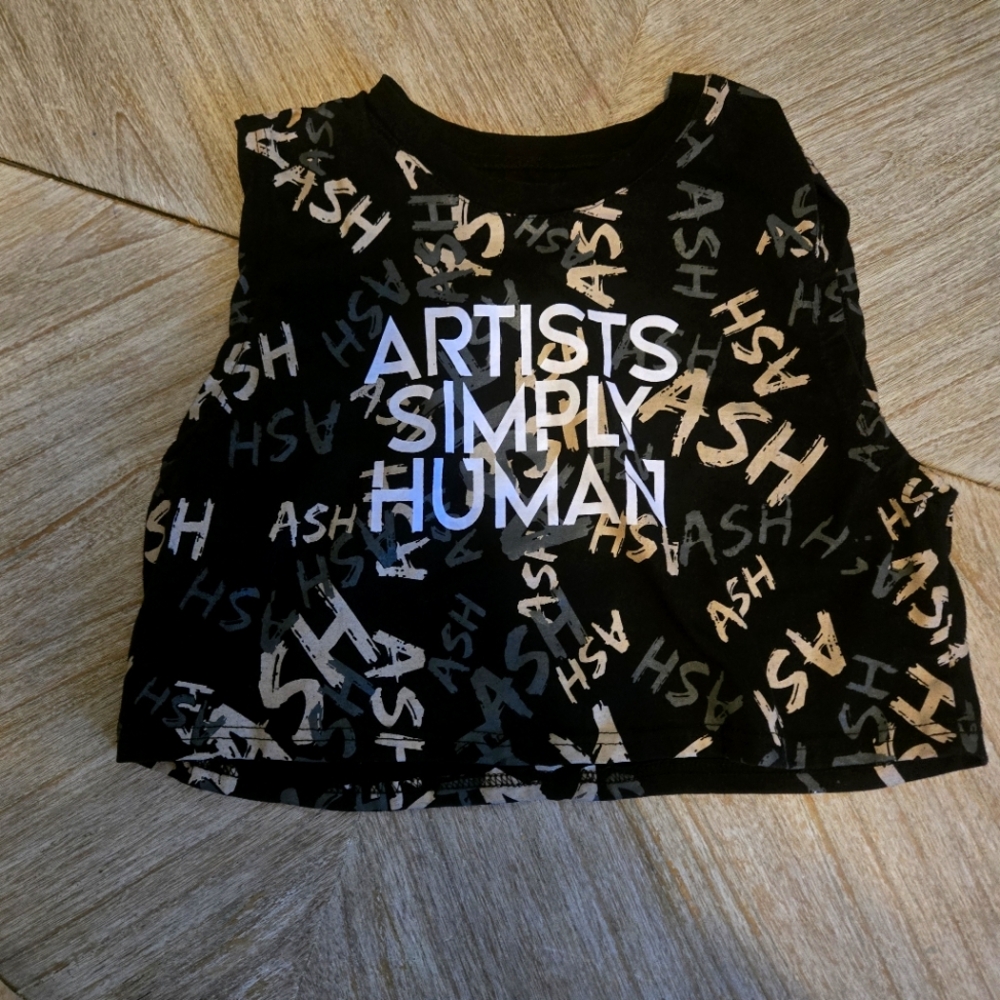 Ash AL Grafitti Black and White Tank